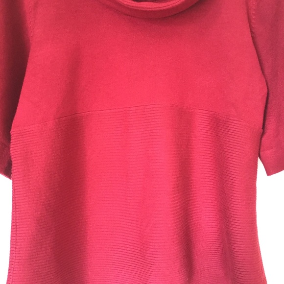 Rgl New York Burgundy Cowl Neck NWOT - Picture 4 of 6